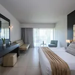 E-geo Easy Living Отель