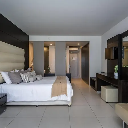E-geo Easy Living 4*