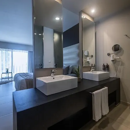 E-geo Easy Living Hotel