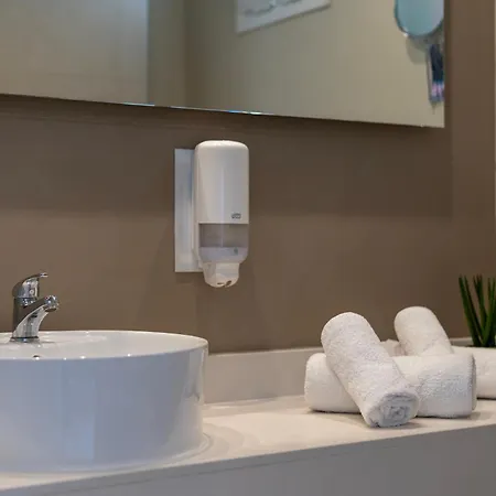 E-geo Easy Living Hotel