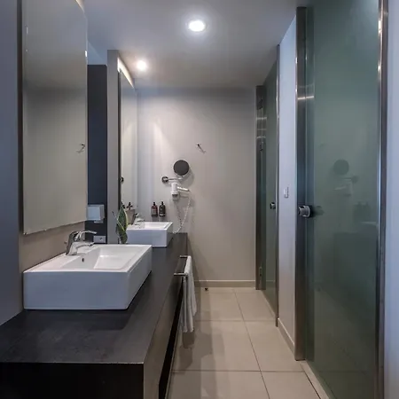 E-geo Easy Living Hotel