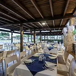 Hotel E-geo Easy Living 4*