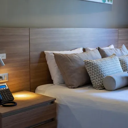 Otel E-geo Easy Living