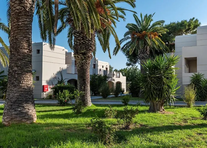 E-geo Easy Living Otel 4*